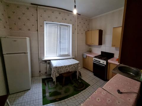 квартира за адресою Володимира Висоцького бульв., 5