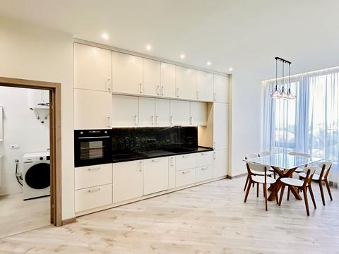 квартира за адресою Дегтярівська вул., 17/19