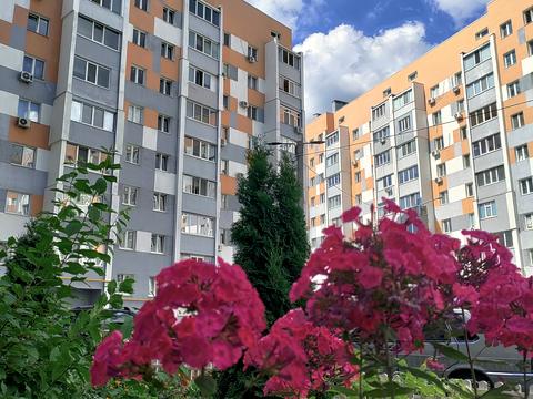 квартира за адресою Домобудівельна вул., 13