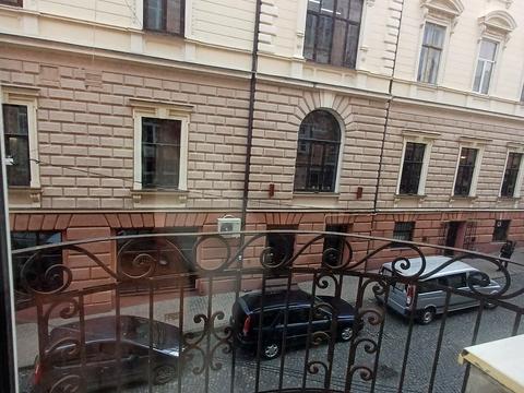 квартира за адресою Олександра Доброго вул., 7