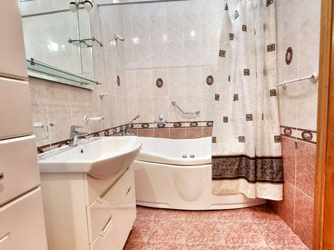 квартира за адресою Інститутська вул., 13/4