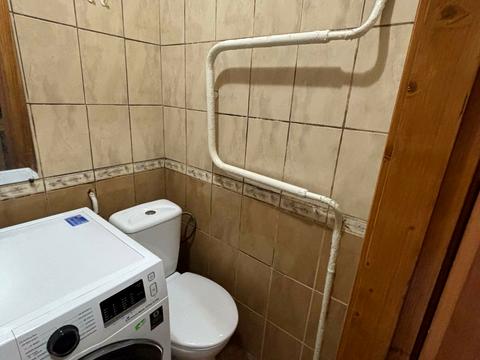 квартира за адресою Руставелі вул., 4