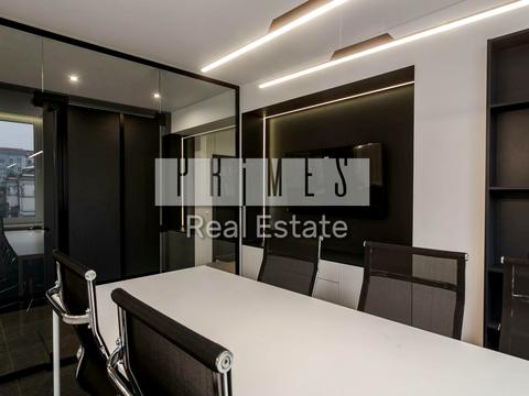 комерційна за адресою Володимирська вул., 51/53