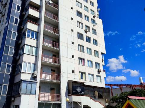квартира за адресою Срібнокільська вул., 3-А
