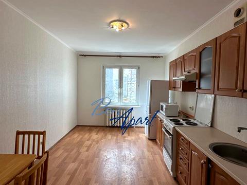 квартира за адресою Драгоманова вул., 1-Б