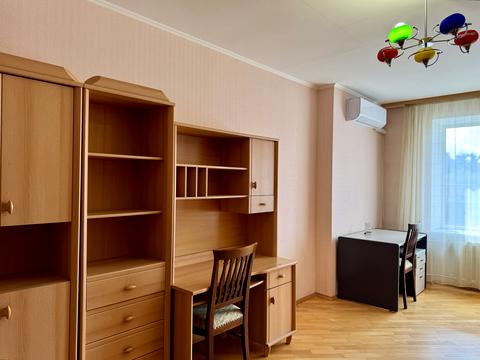 квартира за адресою Гетьмана Кирила Розумовського вул. (Миколи Краснова), 17