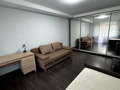 квартира по адресу Свободы просп., 44