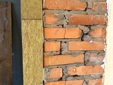 будинок за адресою Осіння