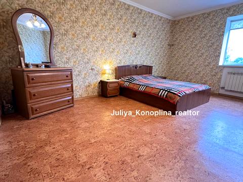 будинок за адресою Тополина