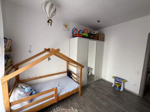 квартира за адресою бічна зелена, 10