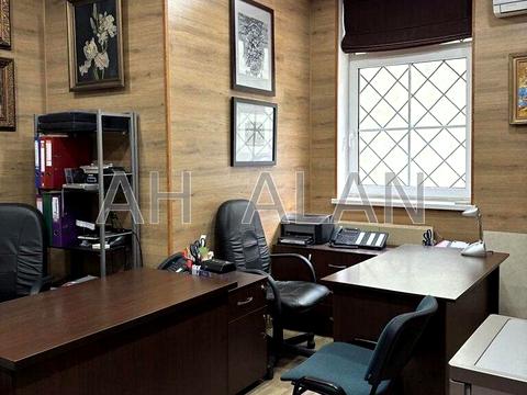 комерційна за адресою Олеся Гончара вул., 35