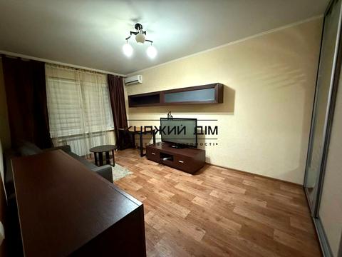 квартира за адресою Єлизавети Чавдар вул., 14
