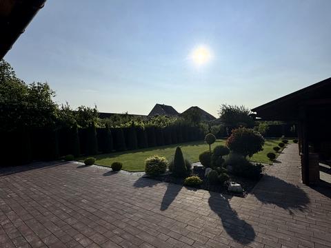 будинок за адресою Сонячна вул., 49