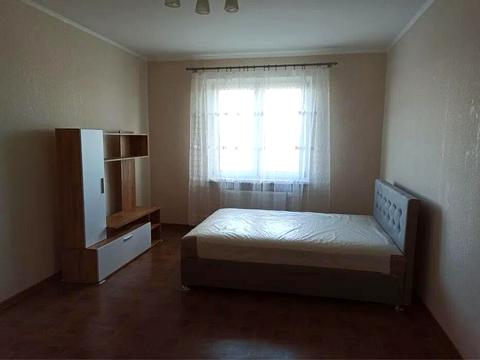 квартира за адресою Ревуцького вул., 54