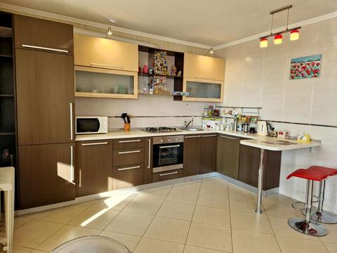 квартира за адресою Богдана Хмельницького бульв., 2