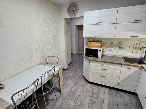 квартира по адресу Святошинская ул., 27-Д