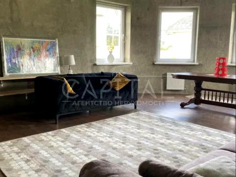 будинок за адресою Центральна вул., 19
