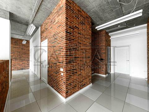 комерційна за адресою Кловський узвіз (Кловський), 7