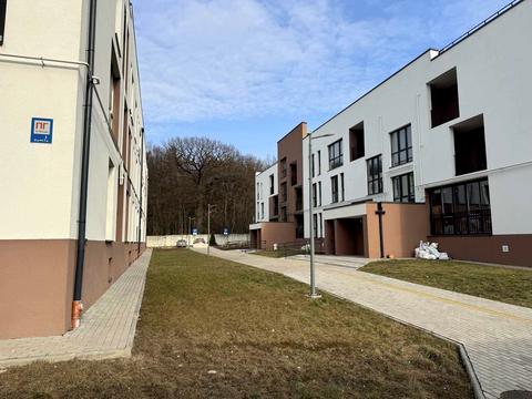 квартира за адресою Героїв України вул., 7В