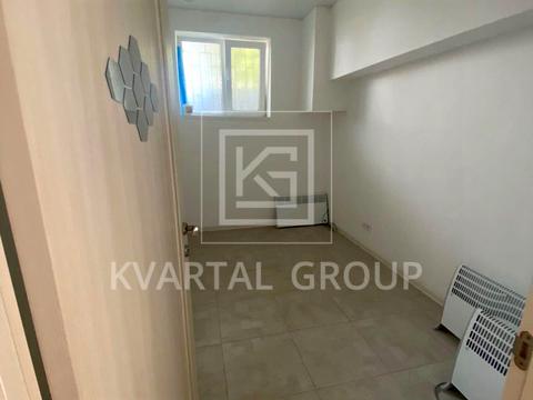 комерційна за адресою Університетська вул., 2-Ю