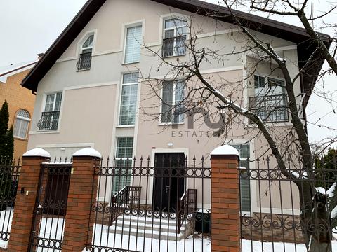 будинок за адресою Порічкова вул.