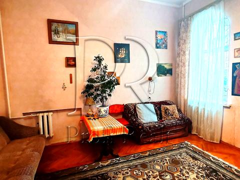 квартира за адресою Богдана Хмельницького вул., 63
