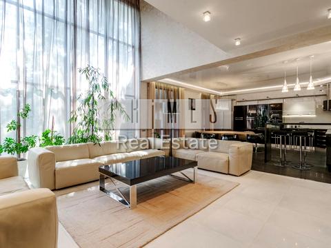 будинок за адресою Осіння