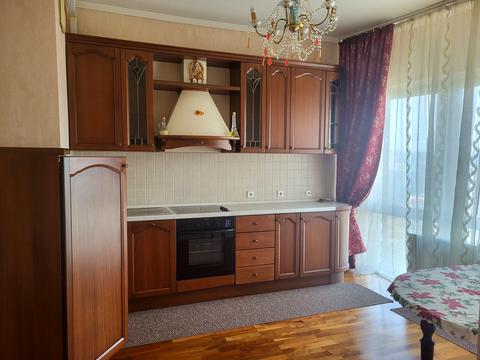 квартира за адресою Володимира Івасюка просп. (Героїв Сталінграду), 8-А