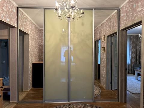 квартира по адресу Ревуцкого ул., 25