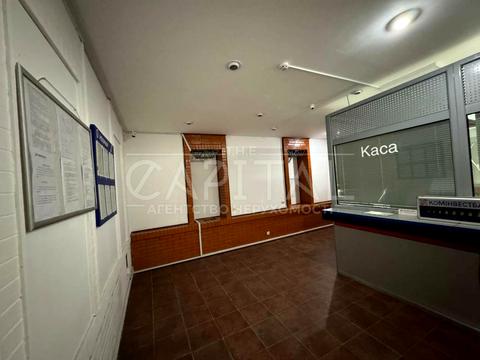 комерційна за адресою Малопідвальна вул., 6