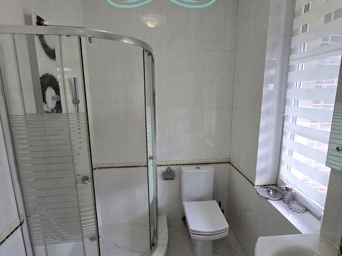 будинок за адресою Харківська вул., 4