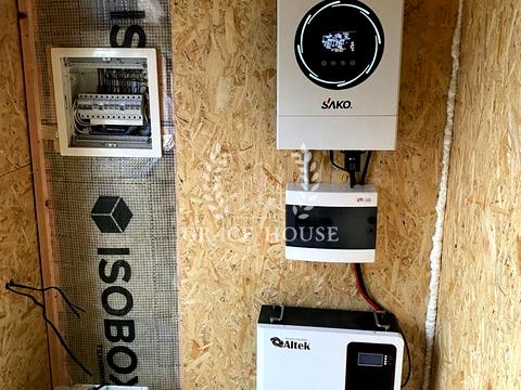 будинок за адресою с. Плюти, Луговий провулок