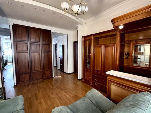 квартира за адресою Шовковична вул., 23
