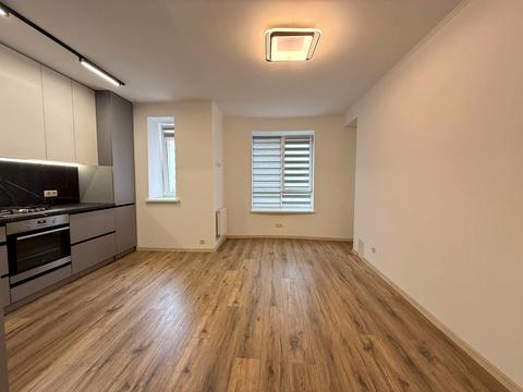 квартира за адресою двірська, 9