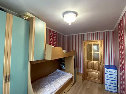 квартира за адресою Космонавтів вул., 52