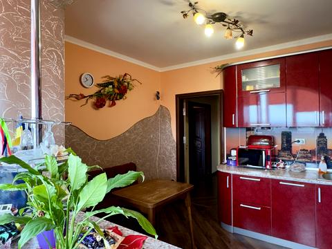 квартира за адресою Василя Симоненка вул., 31