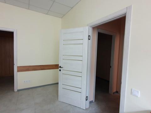 комерційна за адресою В'ячеслава Чорновола вул., 15