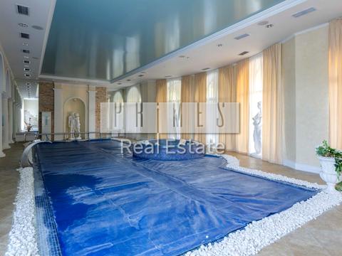 будинок за адресою смт. Козин, Столичне шосе