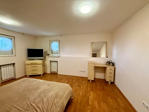 квартира за адресою Гоголівська вул., 27