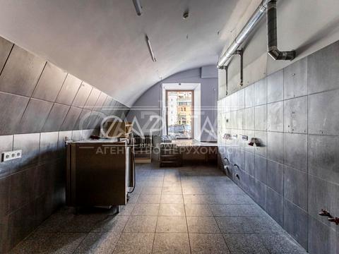 коммерческая по адресу Леси Украинки бульв., 28В