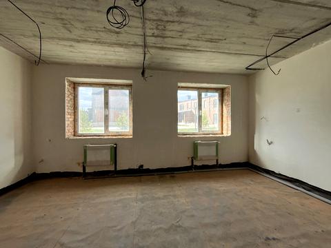 квартира по адресу Радужная ул., 105