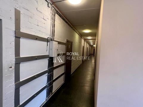 комерційна за адресою Залізничне шосе, 2а