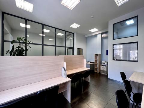 комерційна за адресою Басейна вул., 12