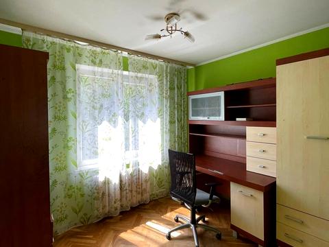 квартира за адресою Героїв Крут бульв. (Героїв Сталінграду), 18