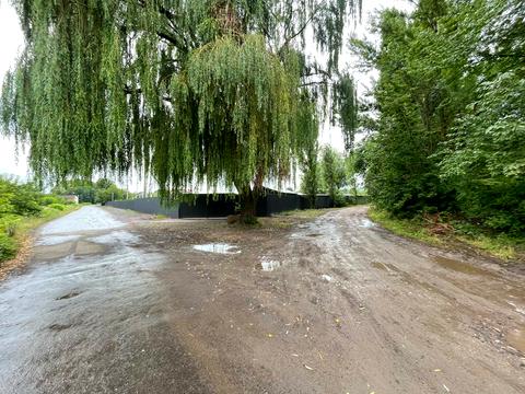 участок по адресу Западная Окружная ул.