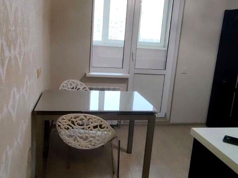 квартира за адресою Київ, Григорія Ващенка вул., 5