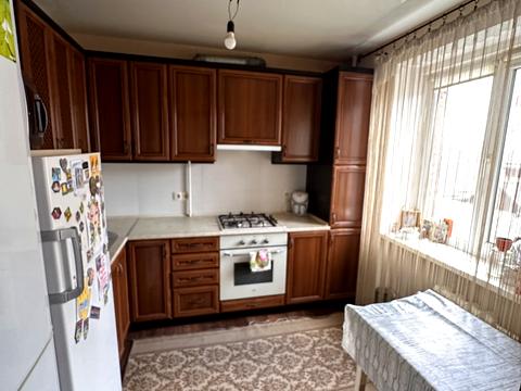 квартира за адресою Кам'янецька вул., 107