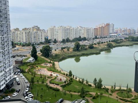 квартира за адресою Ревуцького вул., 40-В