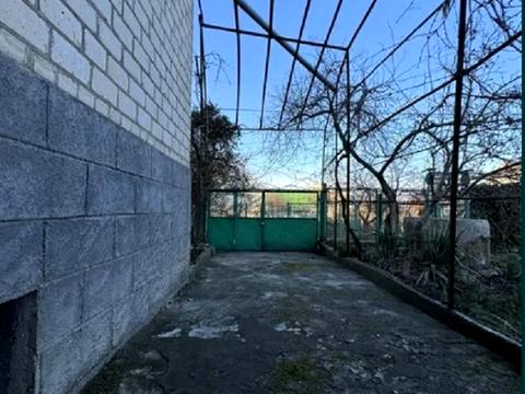 будинок за адресою Горіхова