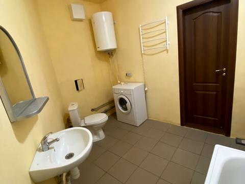 квартира за адресою Софії Русової вул., 1